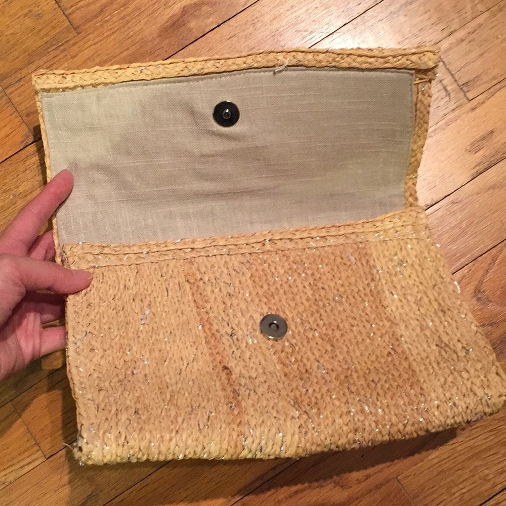 Bujibaja Raffia Clutch - Picture 3 of 4